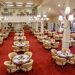 Springwood Landing Gracious Retirement Living Hawthorn Senior independent Living in Vancouver, Washington community dining room