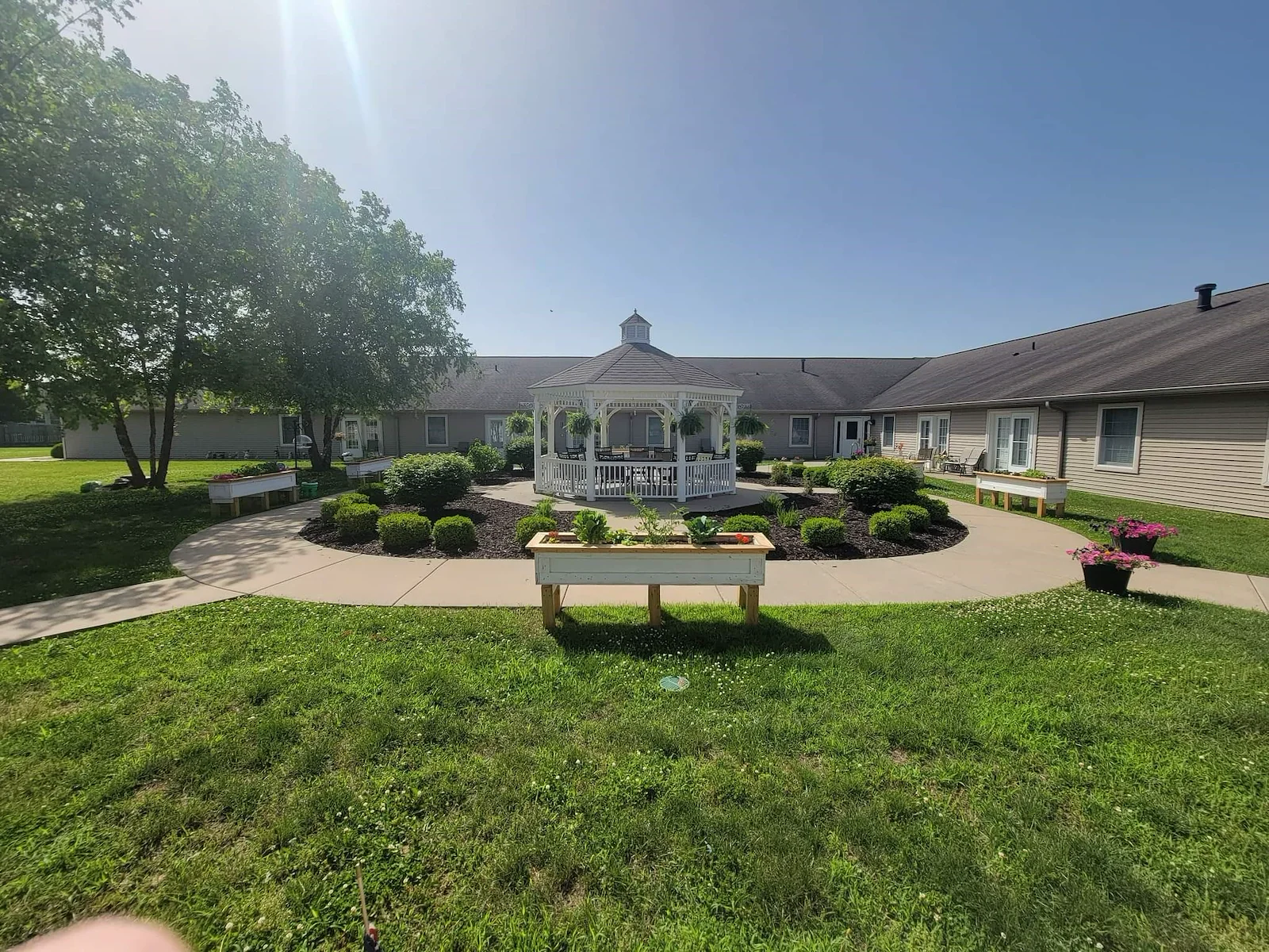 Image of Rochester Estates Senior Living (8)