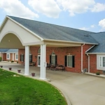 Image of Garden Place Red Bud (2)