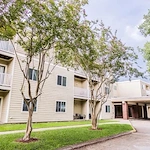 Image of Elm Drive Apartments (3)