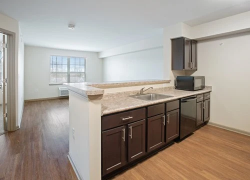 Image of Iris at Park Pointe (10)