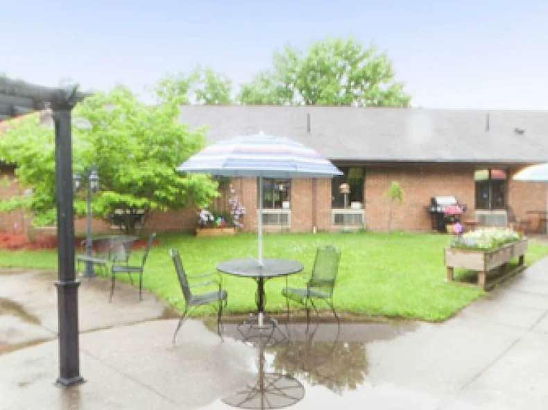 Image of Putnam Center (1)