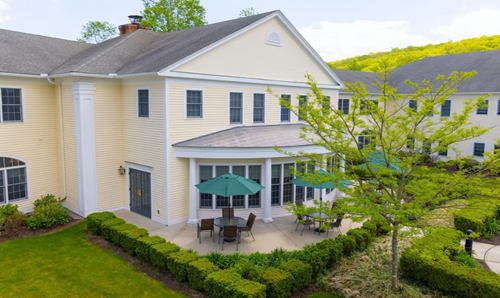 Image of Commonwealth Senior Living at Haddam (9)