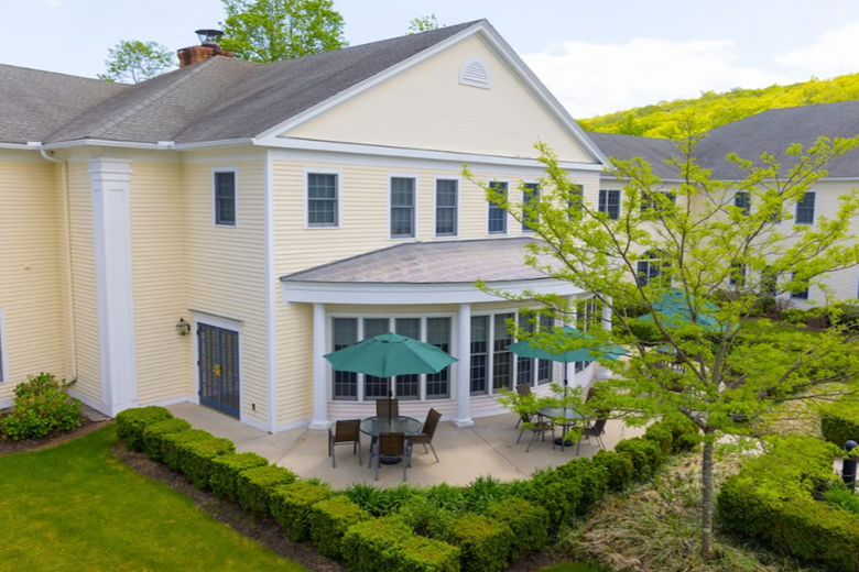 Image of Commonwealth Senior Living at Haddam (9)