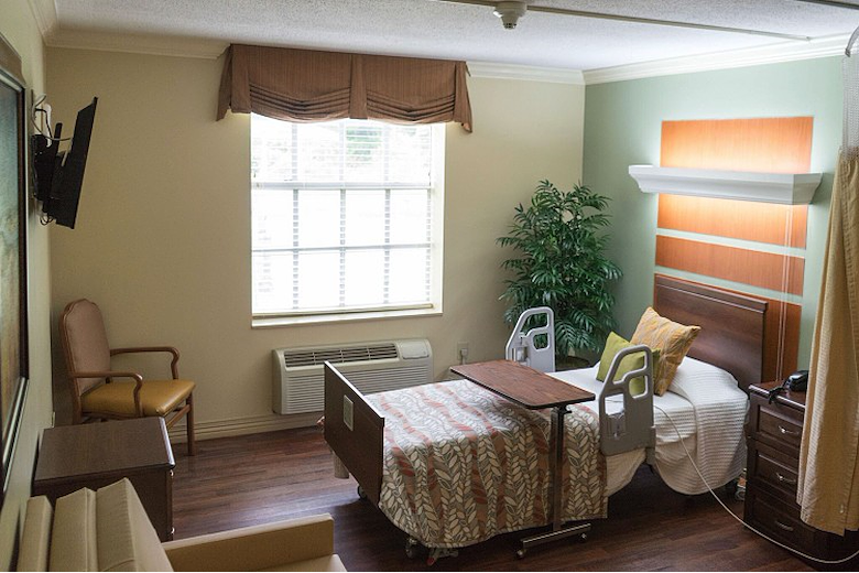 Image of Nhc Healthcare, Oakwood (7)