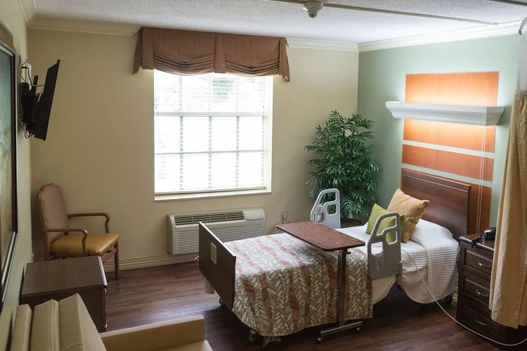 Image of Nhc Healthcare, Oakwood (7)