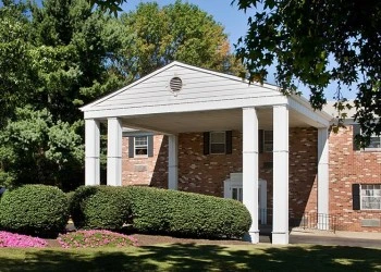 Image of Wynwood Rehabilitation Center (1)