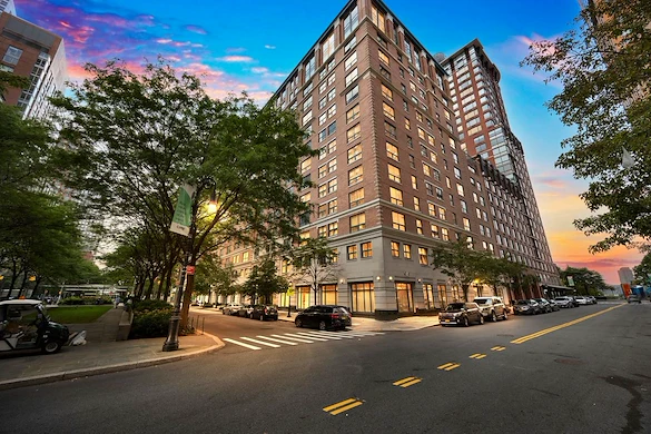 Image of The Capstone | Battery Park City (1)