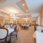 Great senior living dining options