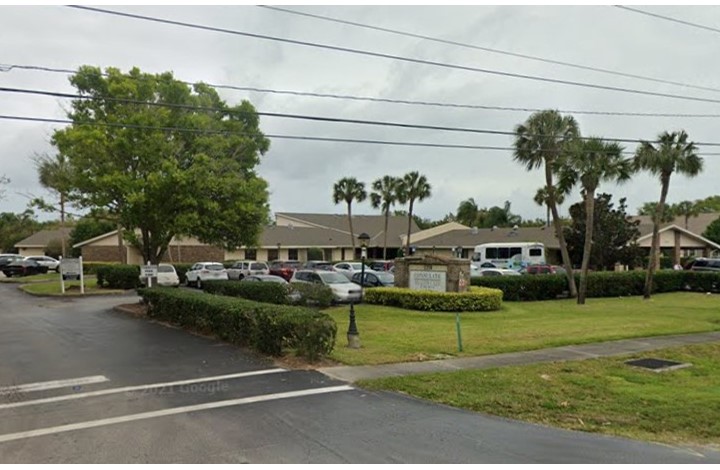 vero-beach-care-center-image-1