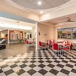 Image of Peregrine Senior Living at Onondaga Hill (3)