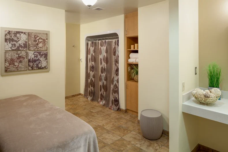 Image of Burlington Health and Rehab (2)