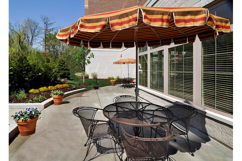 Image of Alden Gardens of Bloomingdale (2)