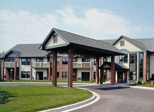 Image of Charter Senior Living of Mequon (1)