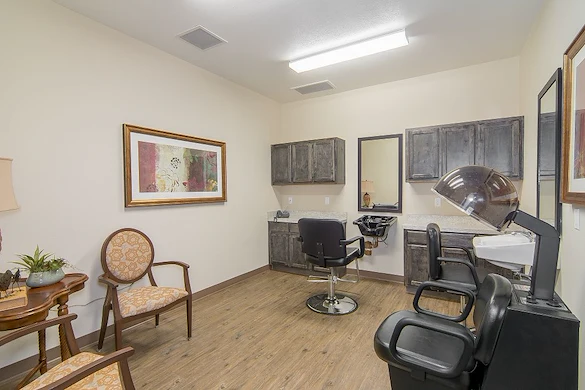 Image of Lakewest Assisted Living (5)