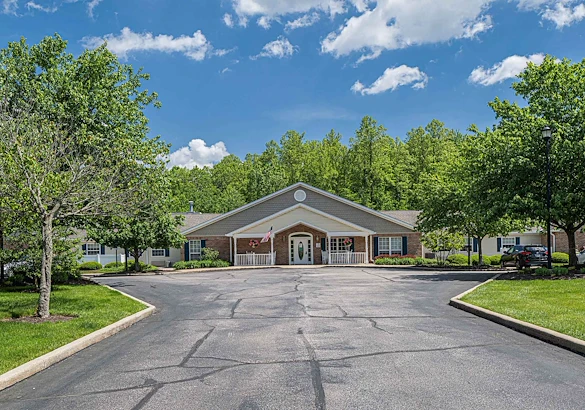 Image of Arden Courts of Chagrin Falls (1)