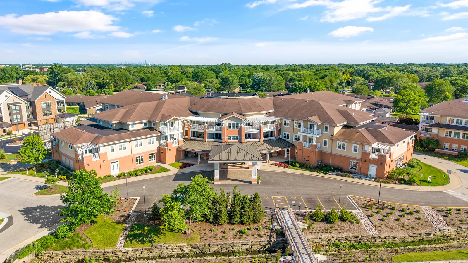 Image of Covenant Living of Northbrook Health Services (1)