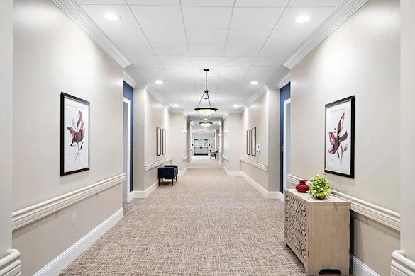 Image of Worthington Manor (6)