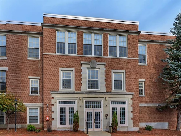 Image of The Meetinghouse at Goffstown (1)