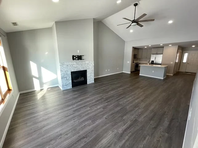 Image of Jefferson Square (3)