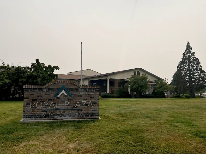 Image of Royal Plaza of Olympus (1)