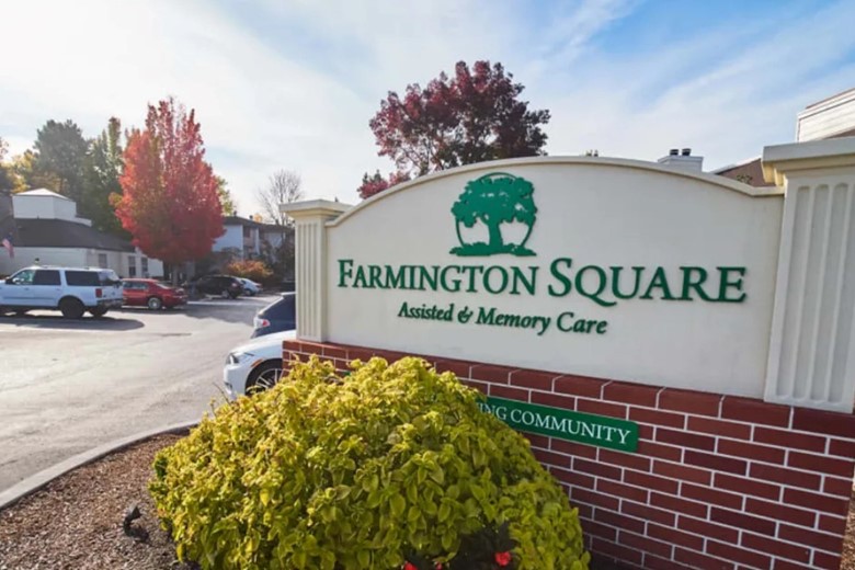 Image of Farmington Square Beaverton (1)