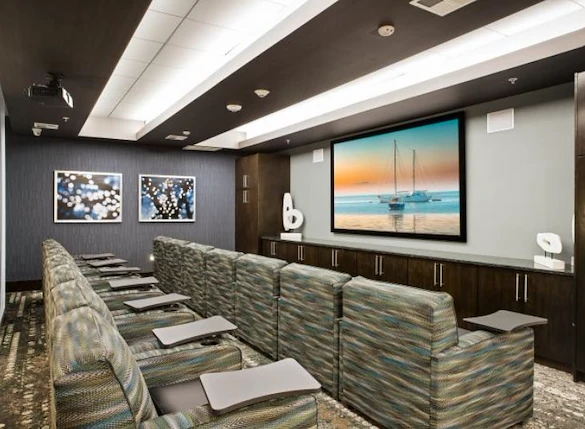 Image of Overture Mueller (9)