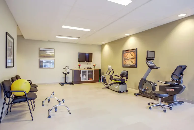 Image of Clearvista Lake Senior Living (5)