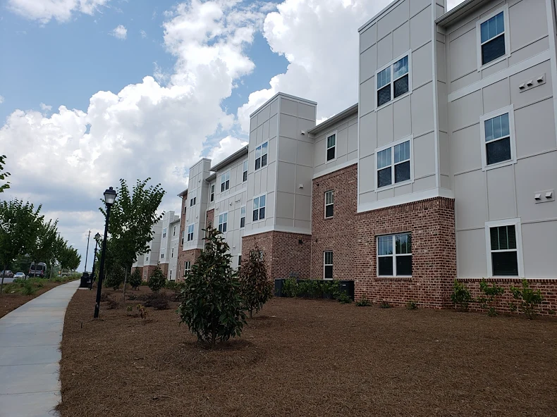 Image of Abbington Manor (1)