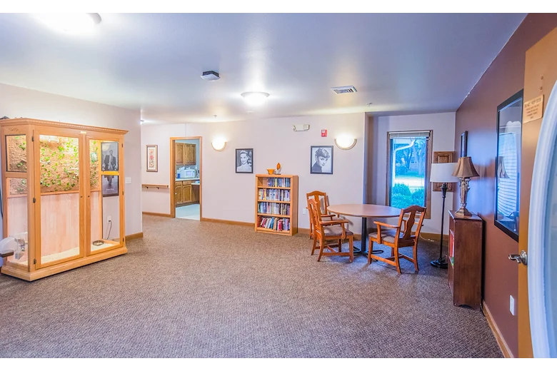 Image of Cottonwood Manor Assisted Living (8)