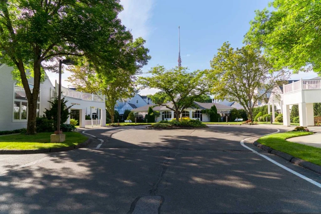 Image of Pomperaug Woods Health Center (7)