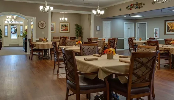 Image of Eiffel Gardens (3)