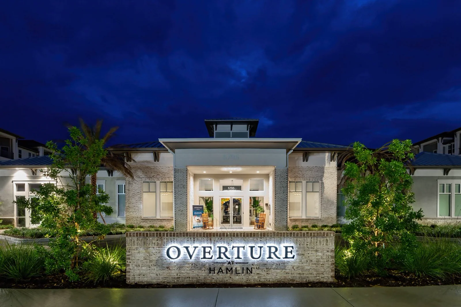 Image of Overture Hamlin (1)