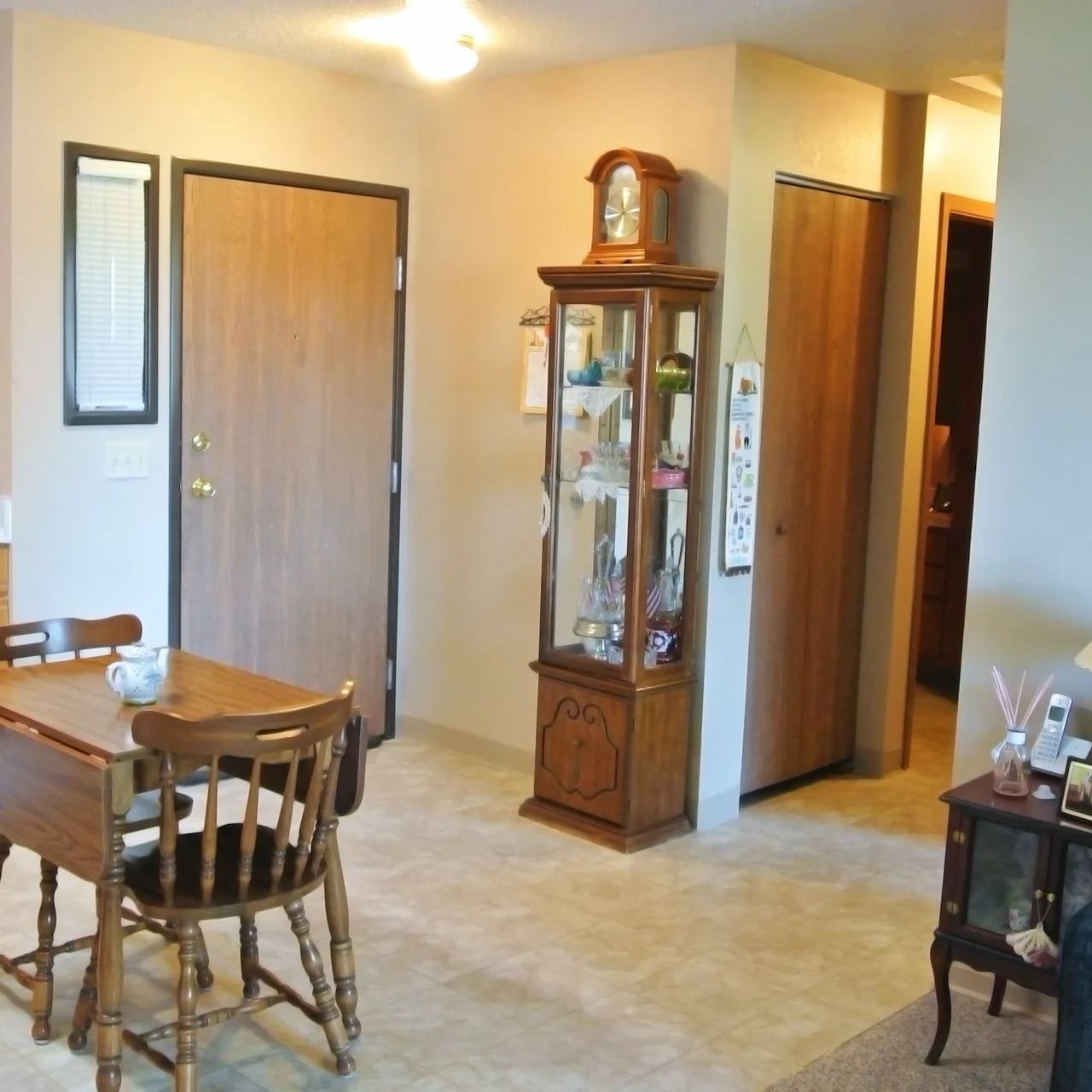 Image of Lincoln Apartments I and II (2)