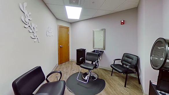 Image of Suite Living Senior Care of Brooklyn Park (6)