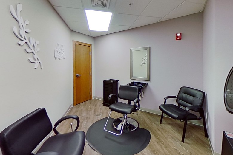 Image of Suite Living Senior Care of Brooklyn Park (6)