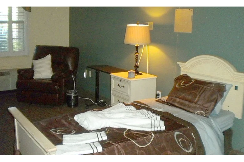 Image of Highland Home (3)