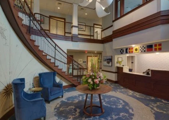 Image of The Mariner Marblehead (2)