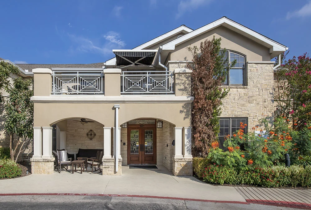 Image of Brookdale Lakeway (1)