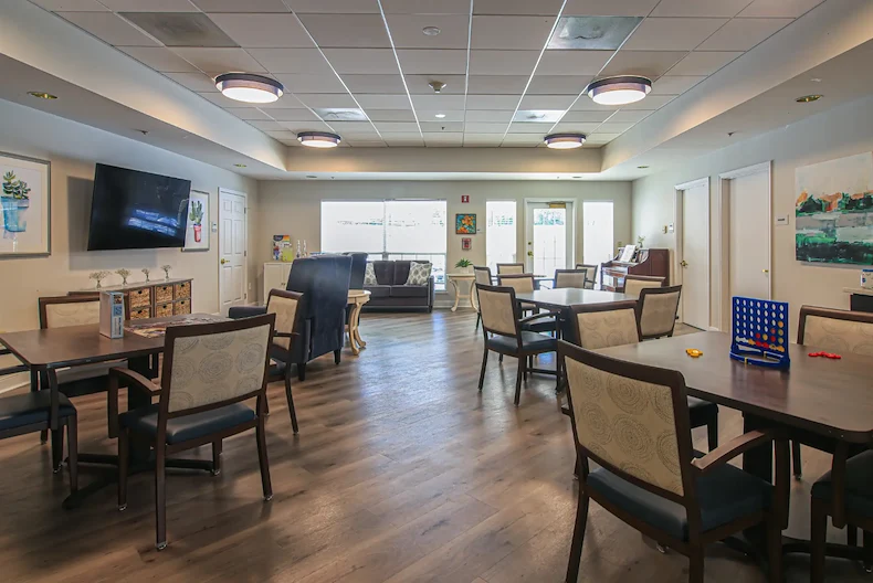 Charter Senior Living of Annapolis community space for sitting or socializing