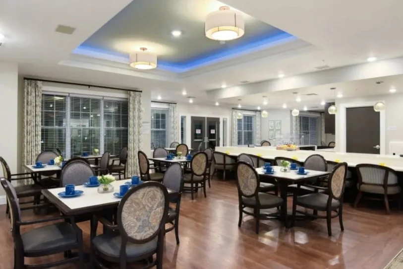 Image of American House Hampton Village (6)