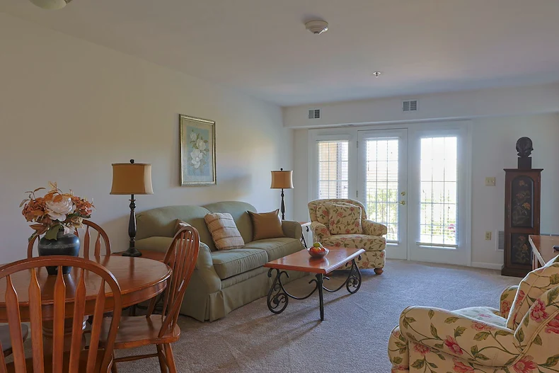 The Commons Corewell Health - Oak Terrace Dearborn Seating