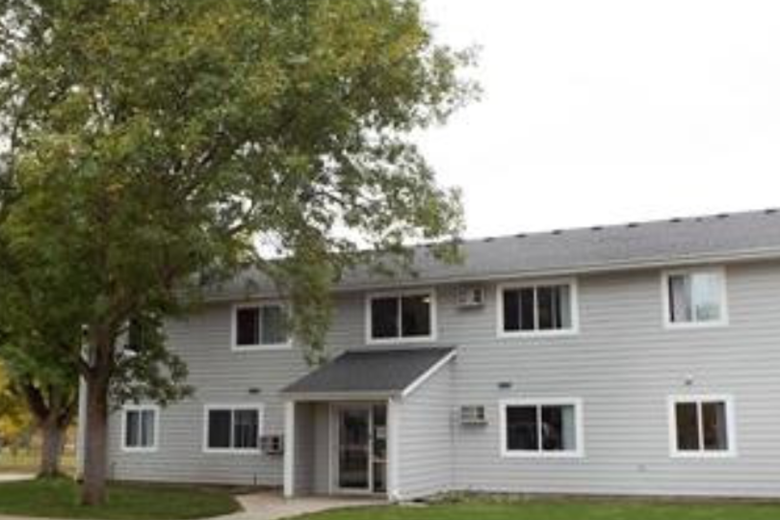 Image of Ashland-Willow Creek Apartments (1)