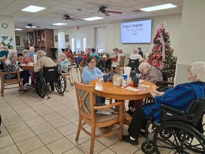 Image of Countrywood Manor Assisted Living (3)