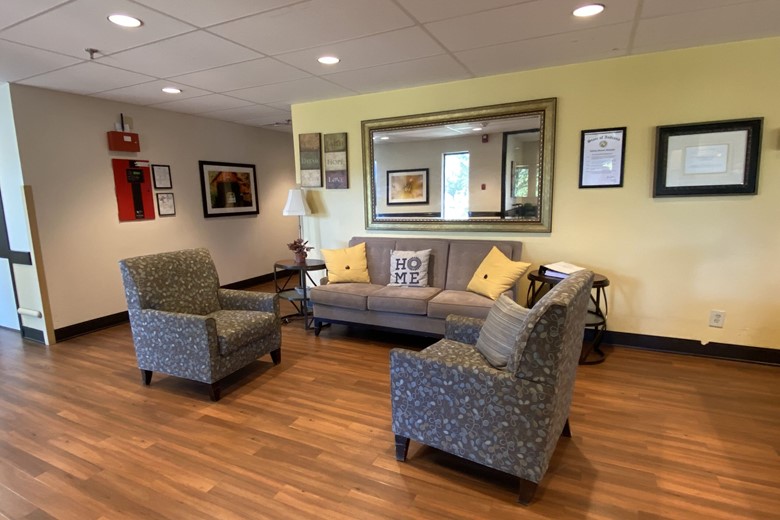 Image of Brickyard Healthcare - Fountainview Care Center (5)