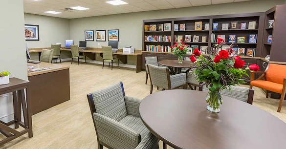 Image of StoryPoint Saline (10)