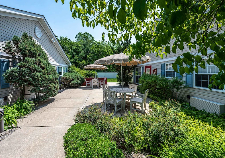 Image of Arden Courts of Warminster (3)