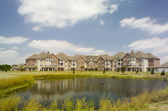 Image of The Oaks 55+ Apartments (1)