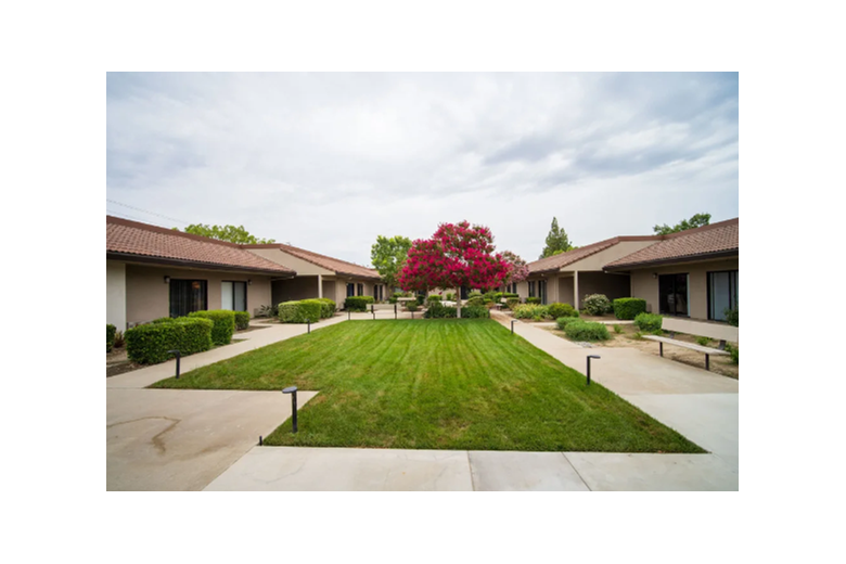 Image of Park Visalia Senior Living (3)