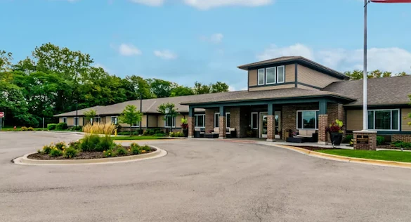 Harvester Place Senior Assisted Living Memory Care in Burr Ridge, IL front exterior